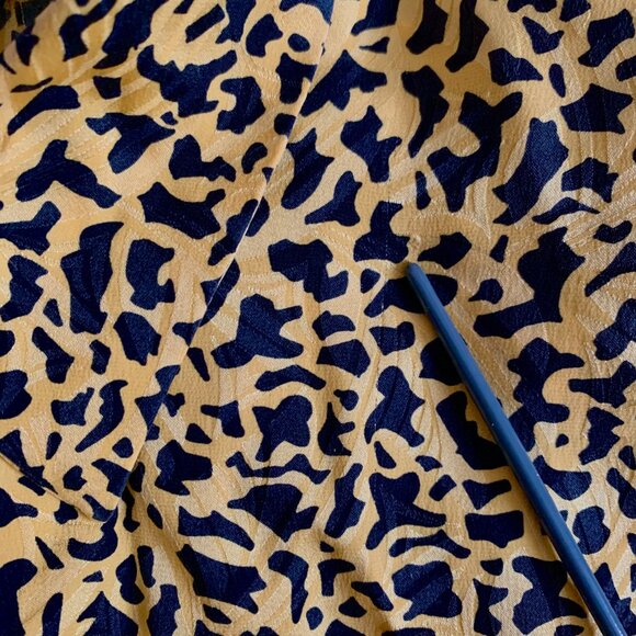Vintage Silk Animal Cheetah Leopard Print Silk Blouse Long Sleeve Witchy Fairy - Picture 16 of 17